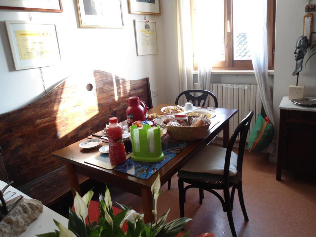 B&B Rosaspina Ascoli Piceno Exterior foto
